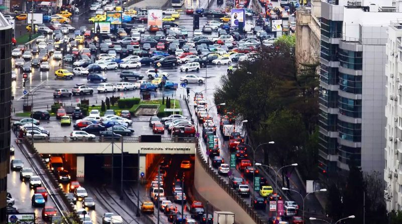 Sistem inteligent Google pentru gestionarea traficului din București.