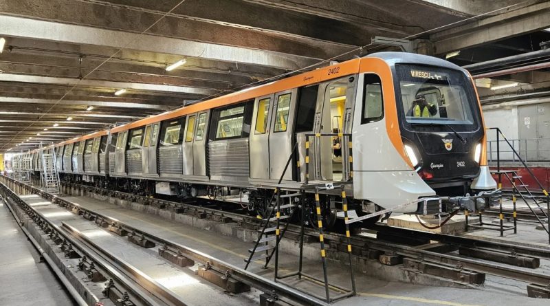 Metrou alstom pe sine