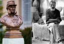 Bustul generalului doctor Carol Davila, sculptat de Constantin Brâncuși, alături de o fotografie cu sculptorul în atelierul său.