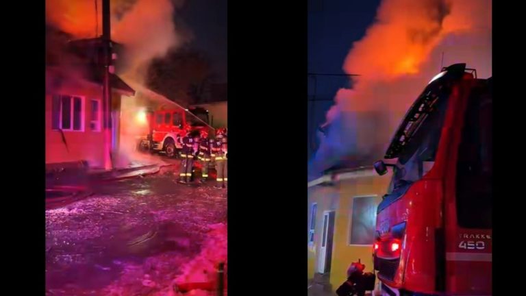 Echipajele de intervenție acționează prompt pentru localizarea și lichidarea flăcărilor care au cuprins o locuință.