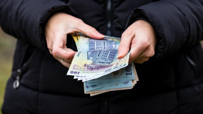 Numărarea banilor – economii și gestionare financiară