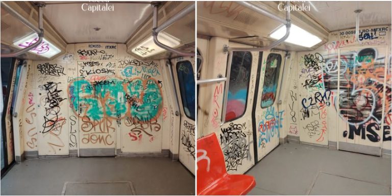 Interior vagon metrou vandalizat cu graffiti colorat pe uși și pereți